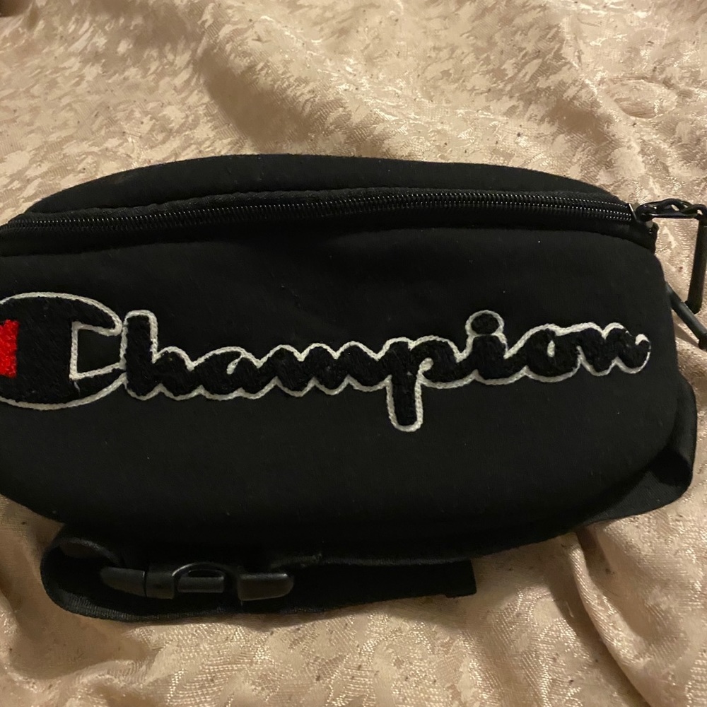 Fanny pack